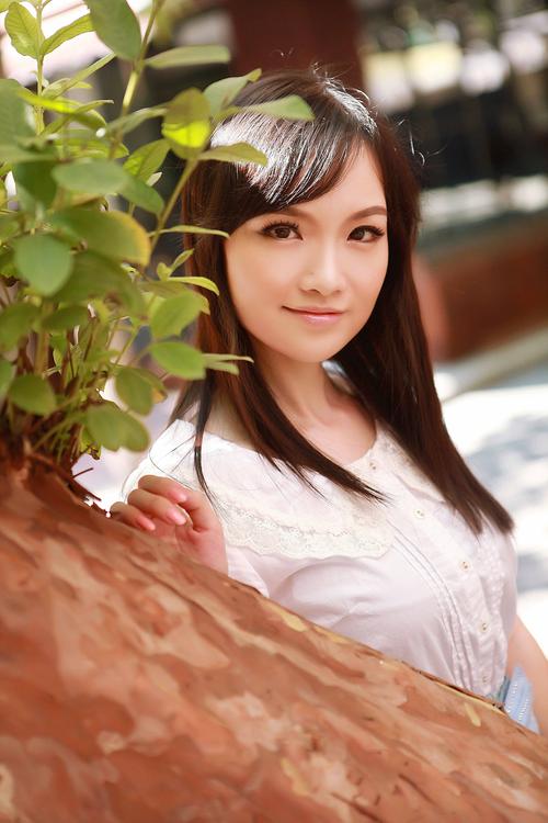女人和拘做受大片免费看：享受高清画质，精彩剧情等你体验