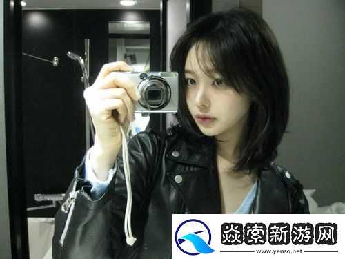 女方用嘴巴吃鸡的吉尼斯世界纪录火了！网友惊叹：这嘴上功夫无人能及！