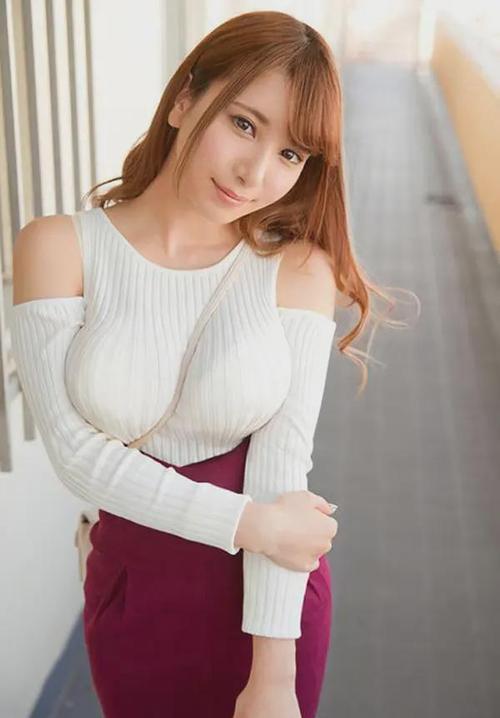 美女性感图库，高清无码，持续更新，满足你的视觉需求