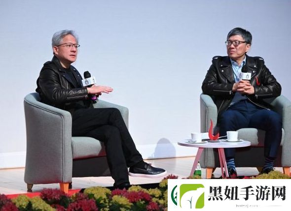 黄仁勋：未来汽车、无人机和人形机器人有望大规模生产