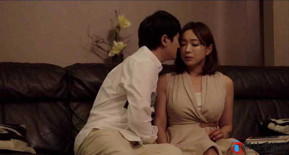 二人生孩子全程不盖被:探讨人性与生育的伦理道德