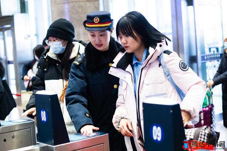 高 H 黄暴 NP 辣 H 公交车检票员:检票的别样风情