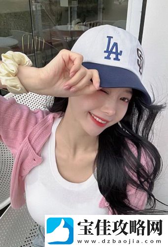 三年片在线观看免费版第三季：追寻精彩剧情，享受无与伦比的观影体验！