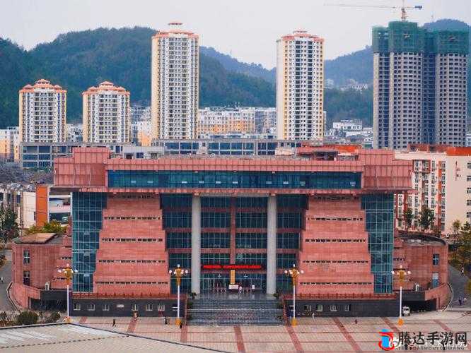 铜铜铜铜铜仁铜铜好多水：探索这座城市的多彩与丰富