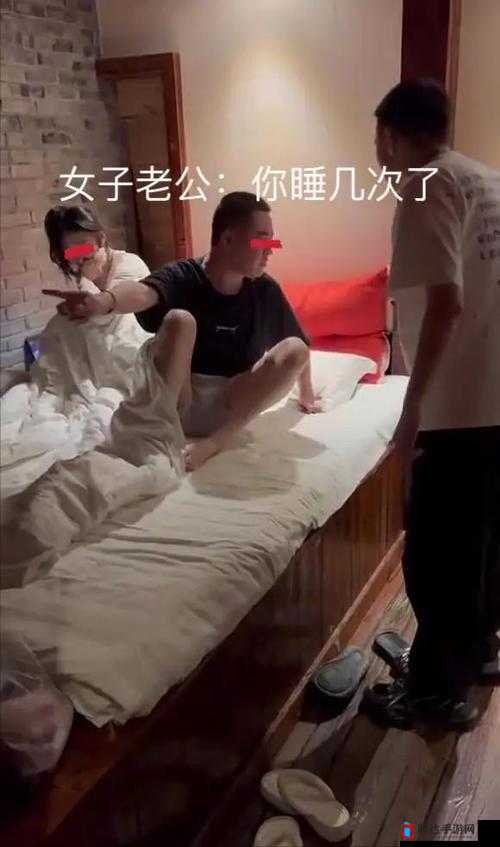 床上躺着打扑克很疼引发的别样体验探讨