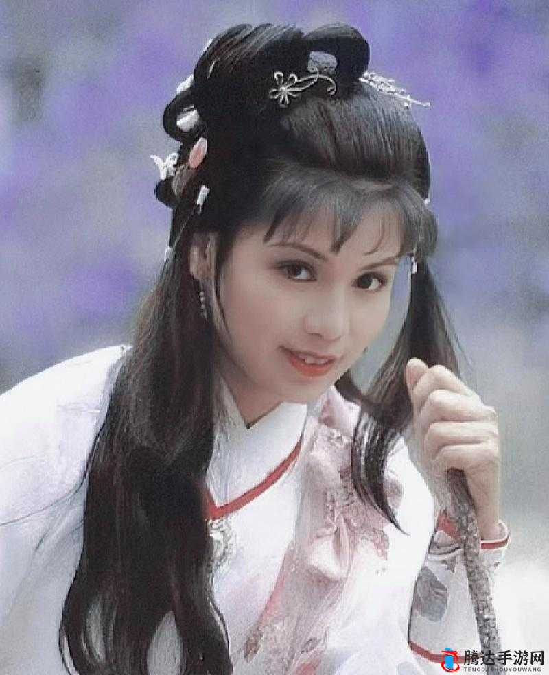 俏黄蓉的秘密：揭开金庸笔下奇女子的传奇故事