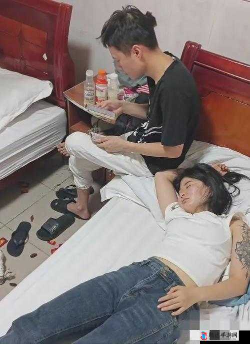 出租房里的交互高康张睿:一段不寻常的合租故事
