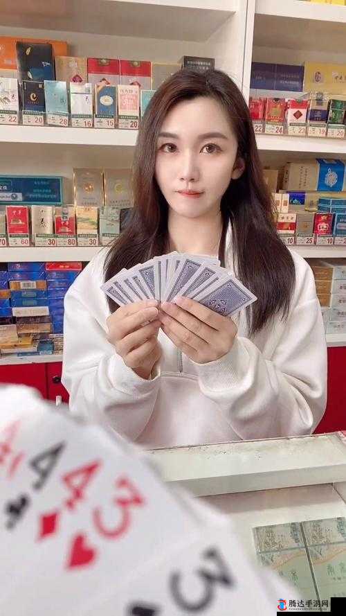 美女直播扑克牌精彩呈现，带你领略别样牌局魅力