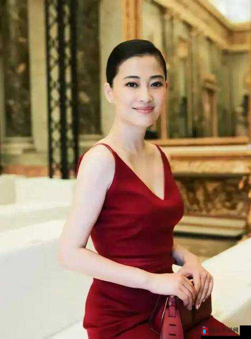 少妇mm被擦出白色液体:是生理反应还是另有隐情?
