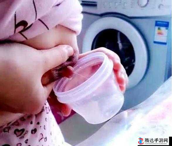 甘甜乳汁哺育我成长:你用甘甜的乳汁把我喂养大