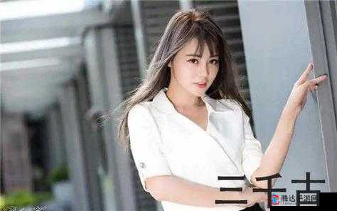 暴躁妹妹 CSGO 直播:热血竞技激情绽放