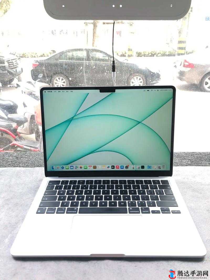 1819MACBOOKAIR-卓越性能展现非凡魅力