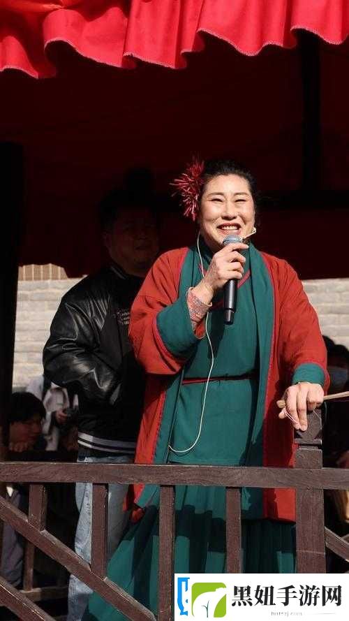 农村大妈