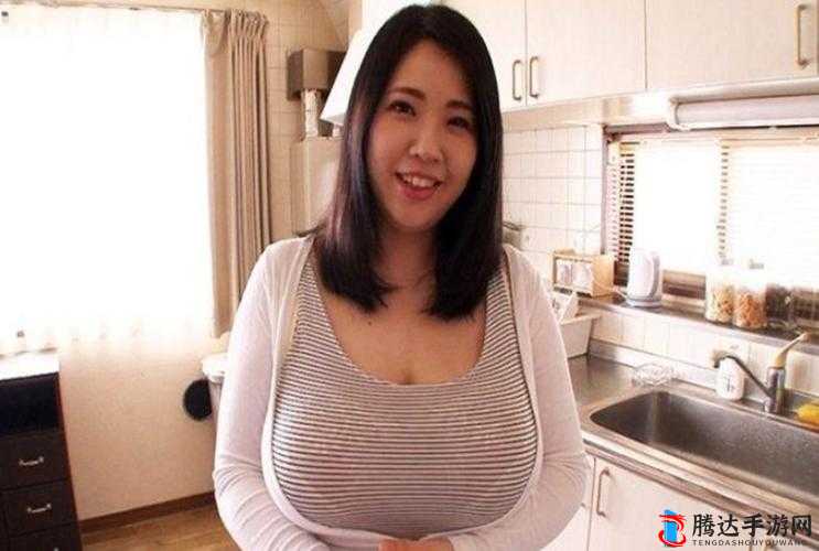 大奶**被黑祖宗大**无套猛怼爽叫不停