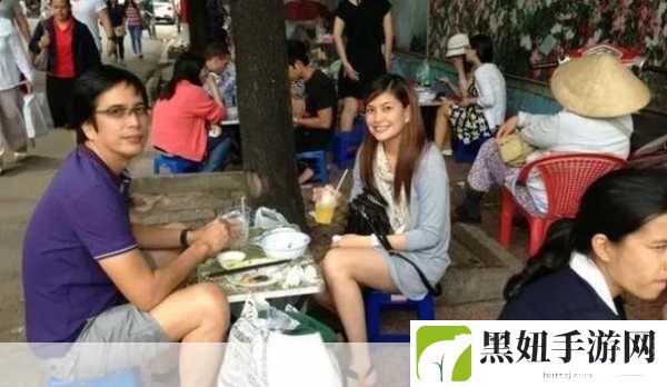 越南女rapper的粉丝数量:1. 越南女Rapper新星崛起:粉丝数量激增的背后故事