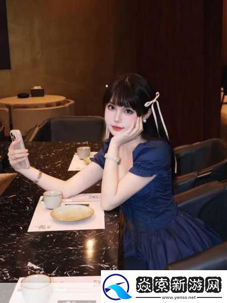 一边吃着一面膜下奶直接看