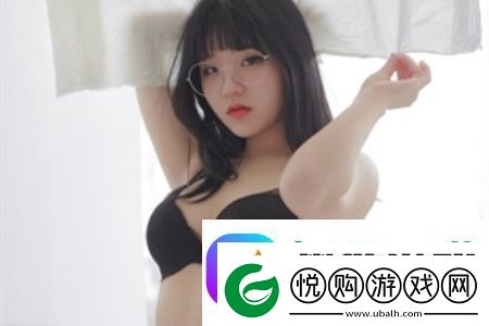男人的手伸到暗涩动漫