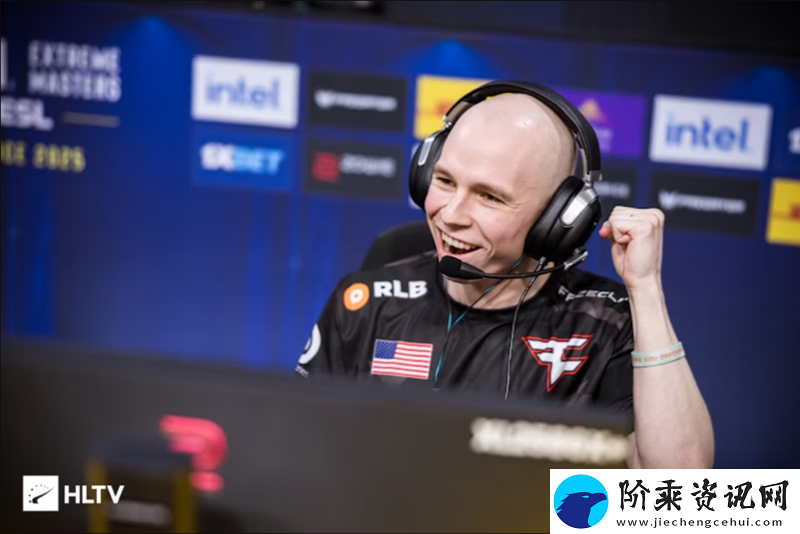 EliGE