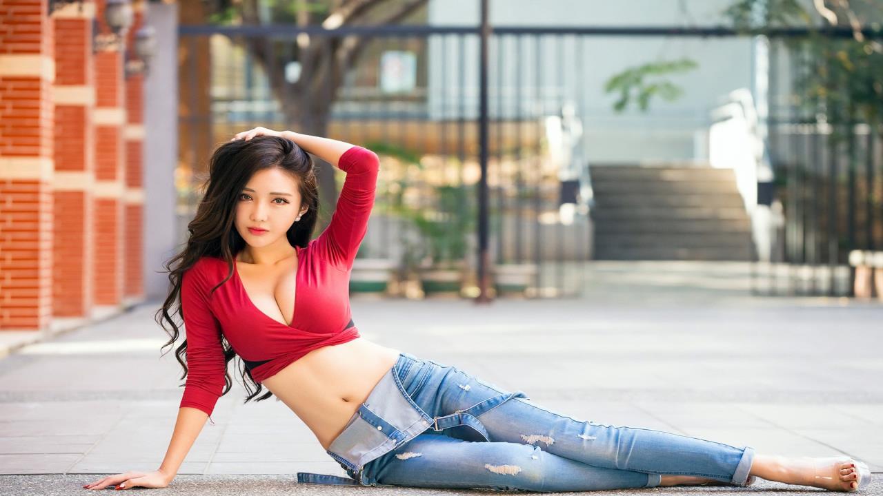 英雄联盟，掌握发条出装，轻松掌控战场