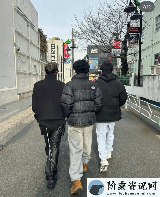 谢霆锋与两儿子最新合影