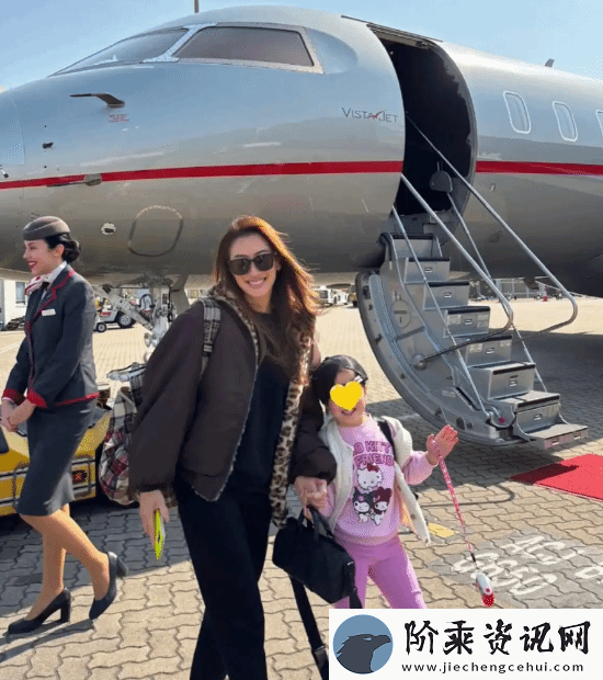 谢霆锋与两儿子最新合影
