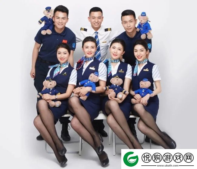 空姐职业装为什么是短裙加丝袜