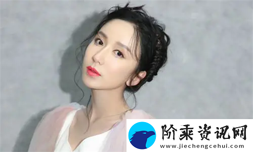 我被9个建筑工人抬到茶几上