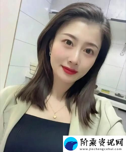 探索“丰满的继牳2理伦片”中的情感与伦理