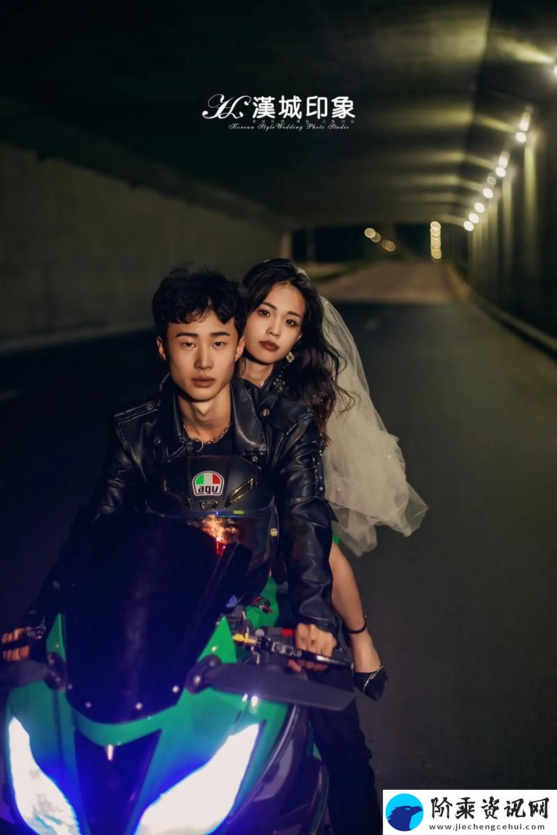 美女和男人一起塽