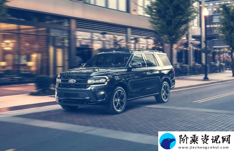 驾驭空间与豪华的结合——办公室欧美大尺寸SUV柯林资讯