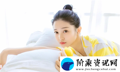 瞒着老公加班的HR中字
