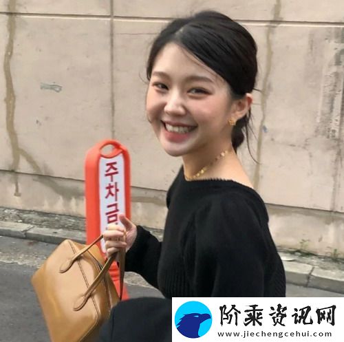 无声的爱！父亲有力挺送女儿的花园