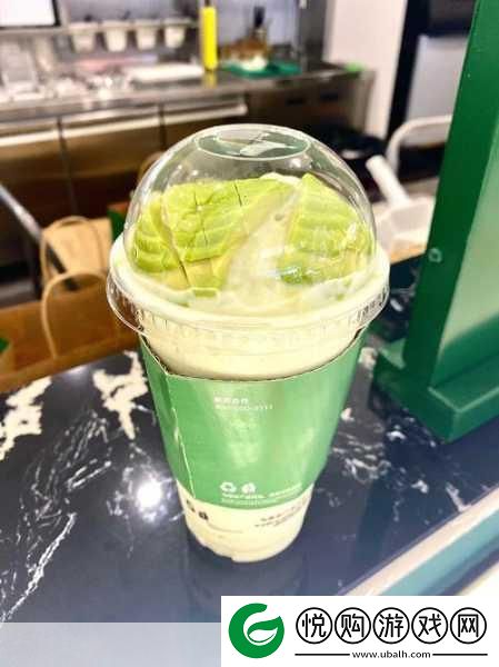 草莓丝瓜芭乐鸭脖奶茶的评价